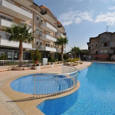 Elite Country Club Apartment