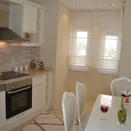 Elite Country Club Apartment *