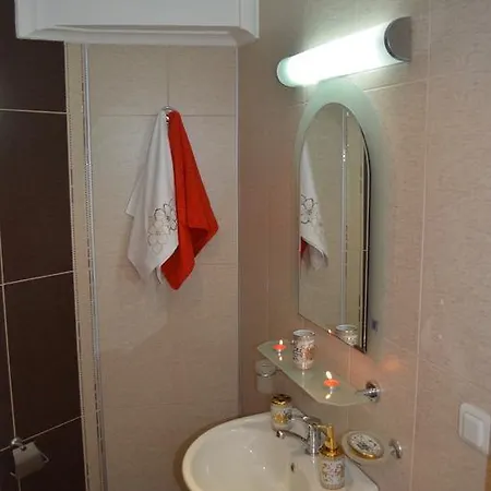 Elite Country Club Apartment