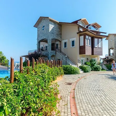 Elite Country Club Apartment *