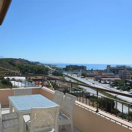 Elite Country Club Apartment