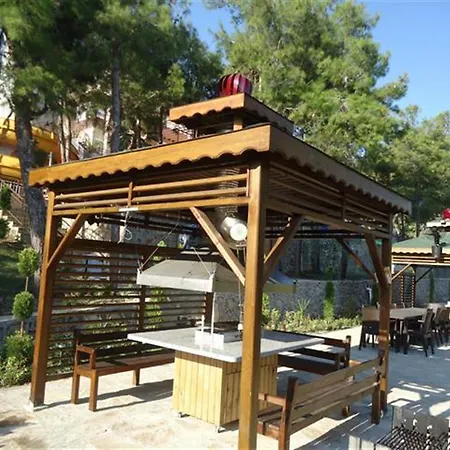 Elite Country Club Апартаменты *